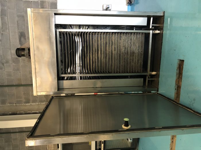 Horno secador Deshidratador de alimentos como frutas, verduras y carnicos